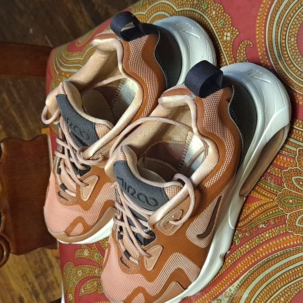 Nike Air 200 Sparkle